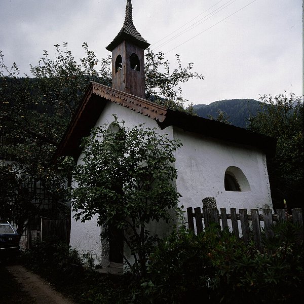 CAPPELLA E CASA SECONDARIA PRESSO IL MASO WALCHER