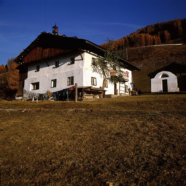 CAPPELLA E FORNO PRESSO IL MASO FEICHTER