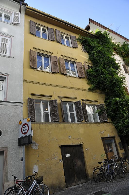 PORTICI 4 - VIA STREITER 3A-5