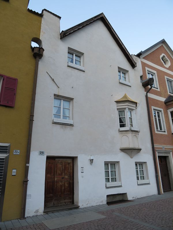 VIA RAGEN DI SOPRA 25