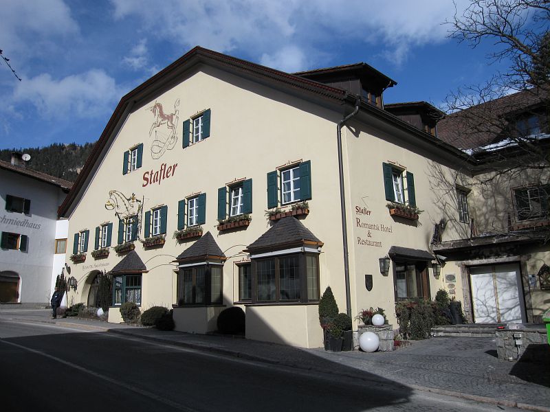 ALBERGO ALL'UNICORNO (STAFLER)