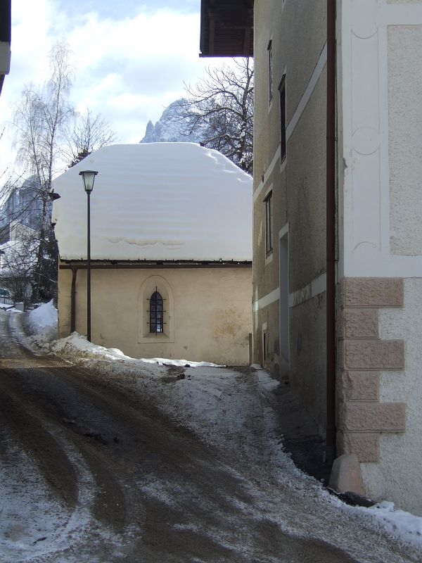 CAPPELLA PRESSO L'ALBERGO CROCE D'ORO