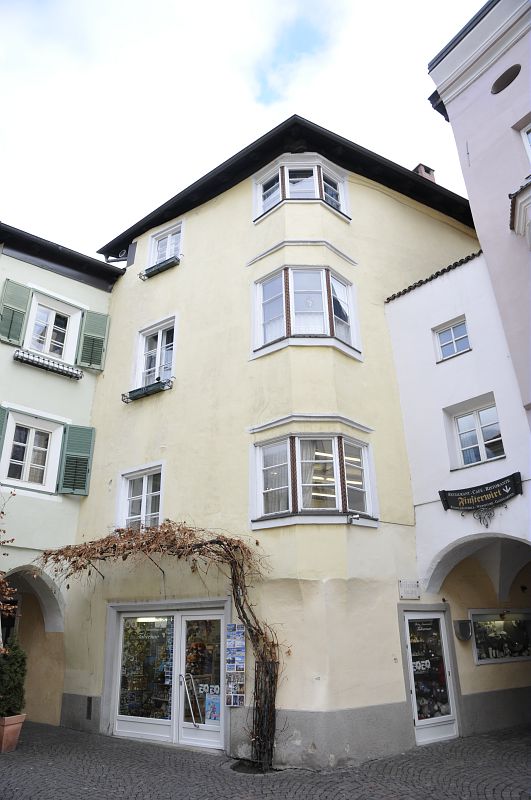 VIA PORTICI MINORI 11