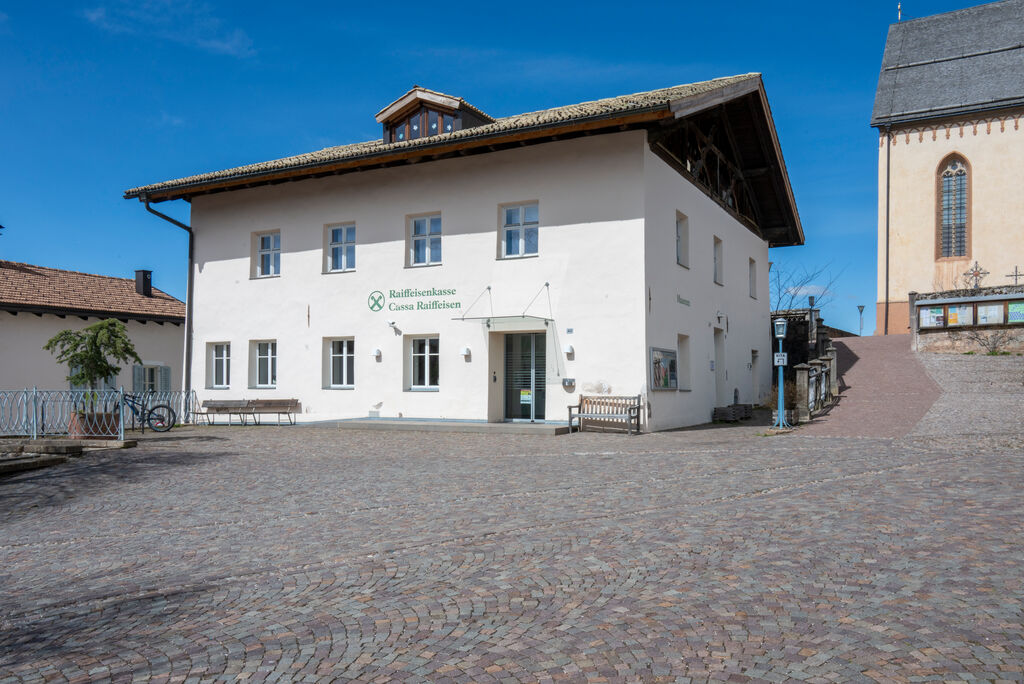 ANTICA SCUOLA ELEMENTARE