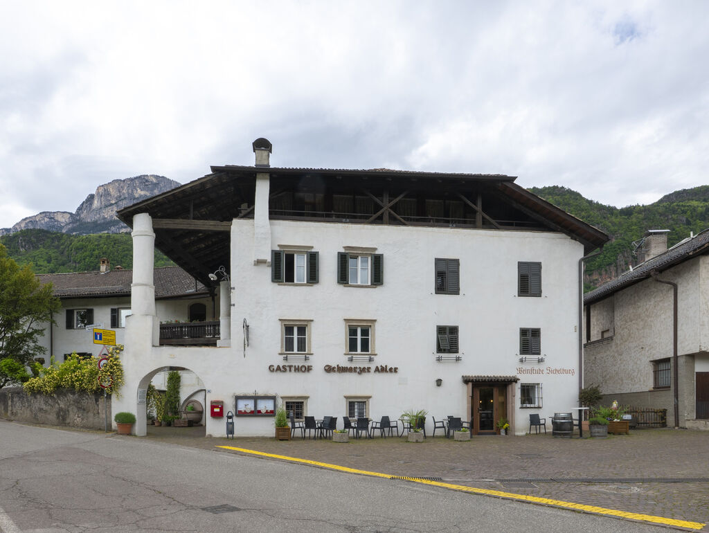 ALBERGO AQUILA NERA, PIAZZA SANT'URBANO 2